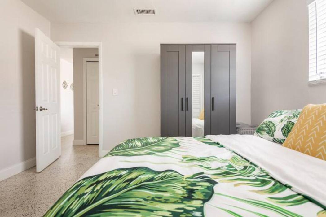 Sleeps 8, Havana Nights In Miami Apartment Exterior photo