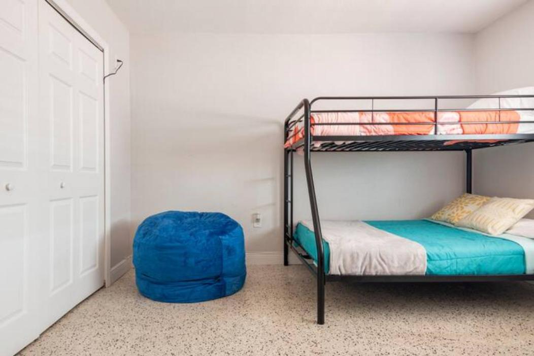 Sleeps 8, Havana Nights In Miami Apartment Exterior photo
